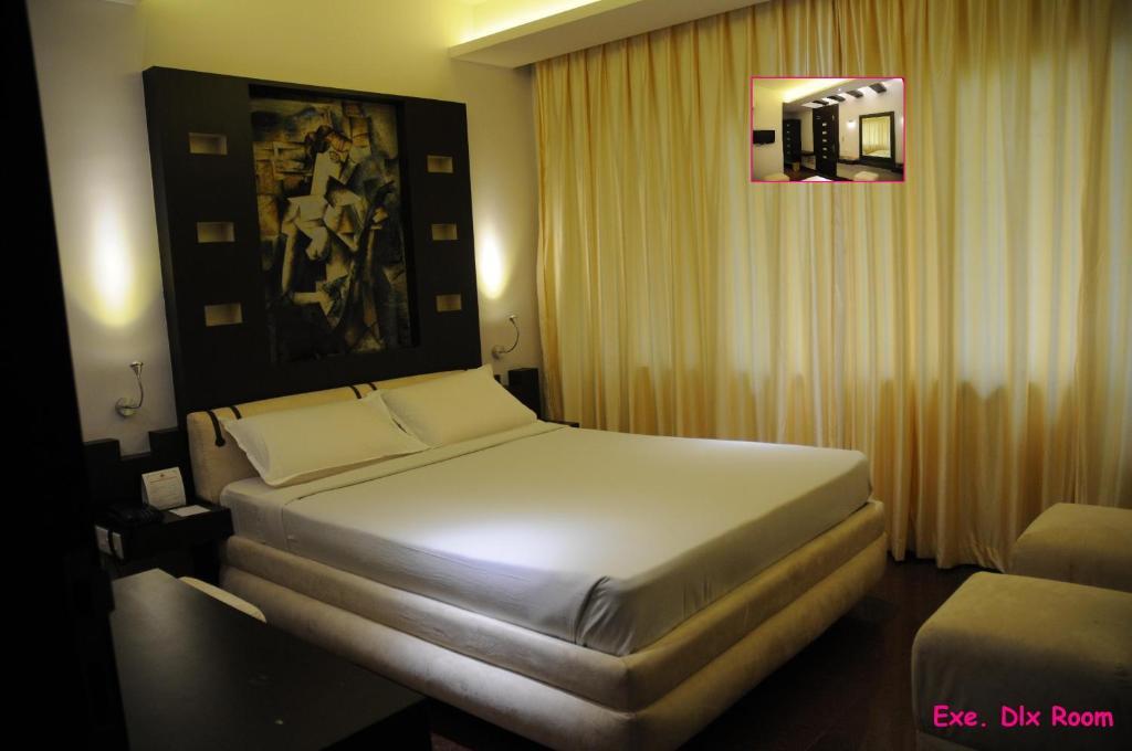 Hotel Gokulam Park Madras Buitenkant foto